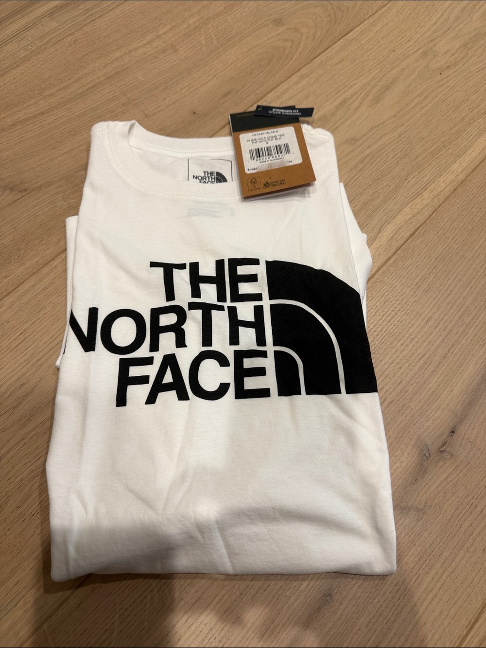New womens north face tee
